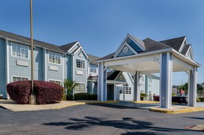 Exterior - Motel 6 Mobile, AL (Mobile)