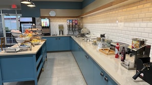 Free daily on-the-go breakfast