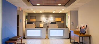 Holiday Inn Express & Suites Dayton-Huber Heights by IHG