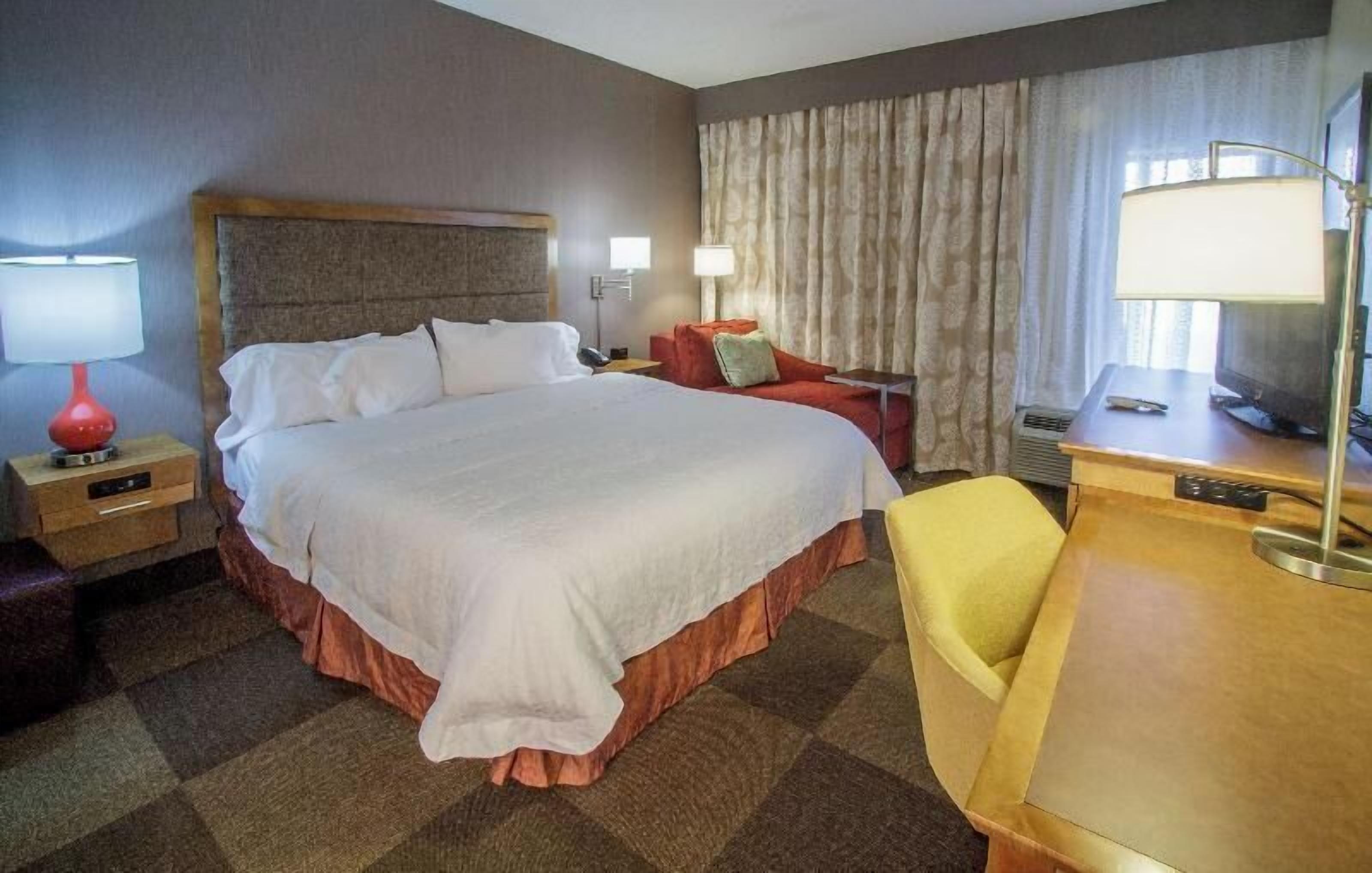 In-room safe, iron/ironing board, free cots/infant beds, rollaway beds