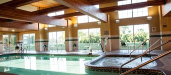 Country Inn & Suites by Radisson, Milwaukee Airport, WI