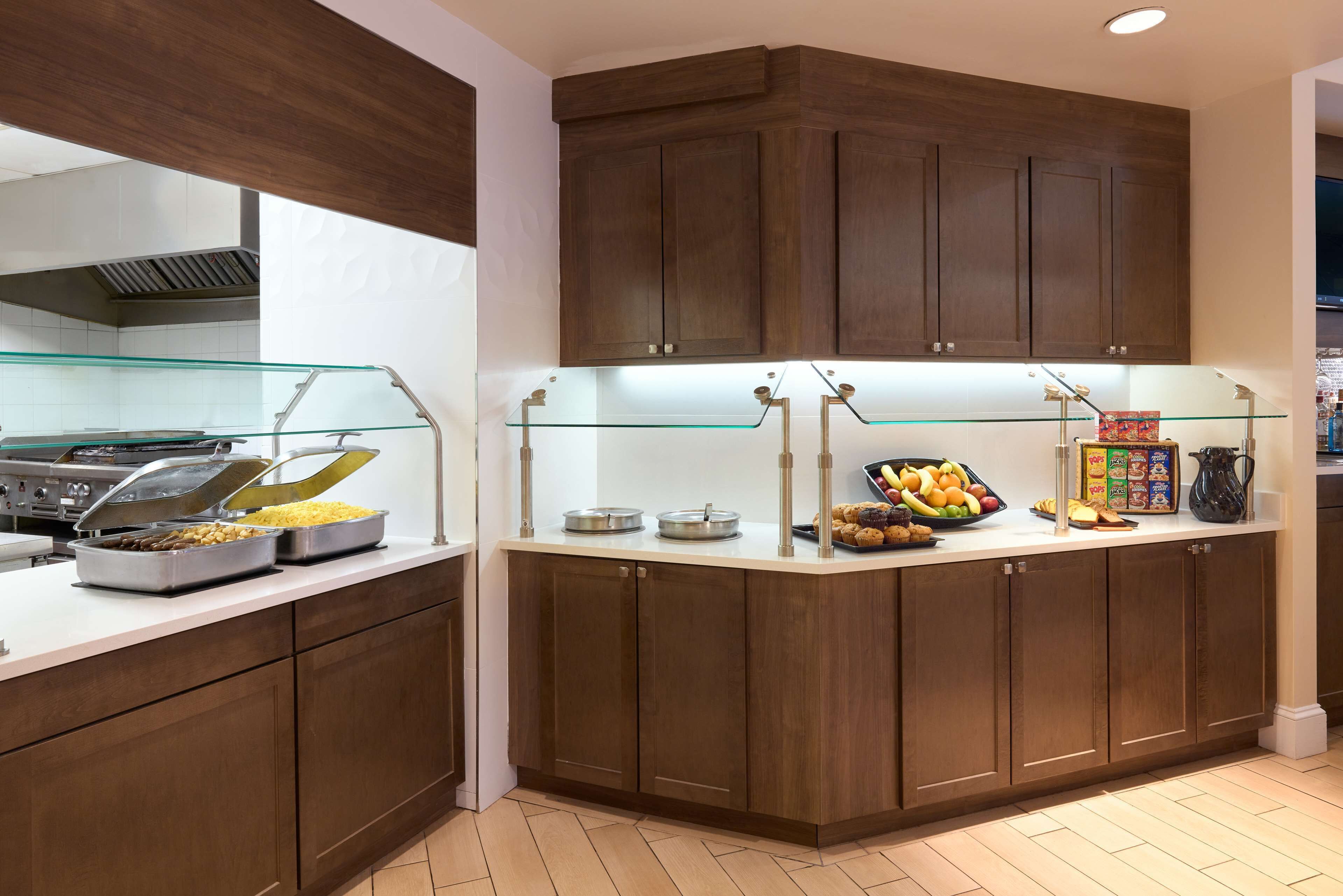 Desayuno a la carta los fines de semana (con cargo) 