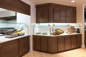 Cooked-to-order breakfast for a fee on weekends