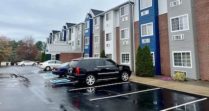 Microtel Inn by Wyndham Georgetown