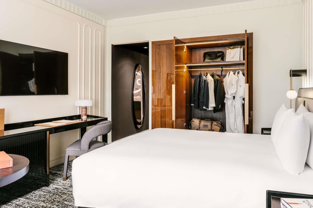 1 dormitorio, ropa de cama de alta calidad, edredones de plumas