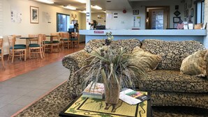 Coffee service - Days Inn by Wyndham Richland (Richland)