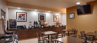 Days Inn by Wyndham Indiana PA Near IUP