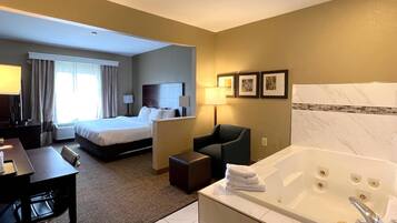 Suite, 1 King Bed, Non Smoking, Hot Tub | In-room safe, desk, iron/ironing board, free WiFi