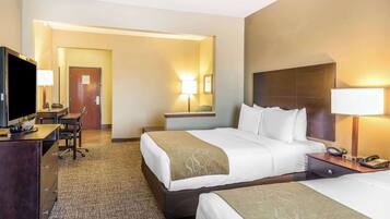 Caja de seguridad en la habitación y escritorio