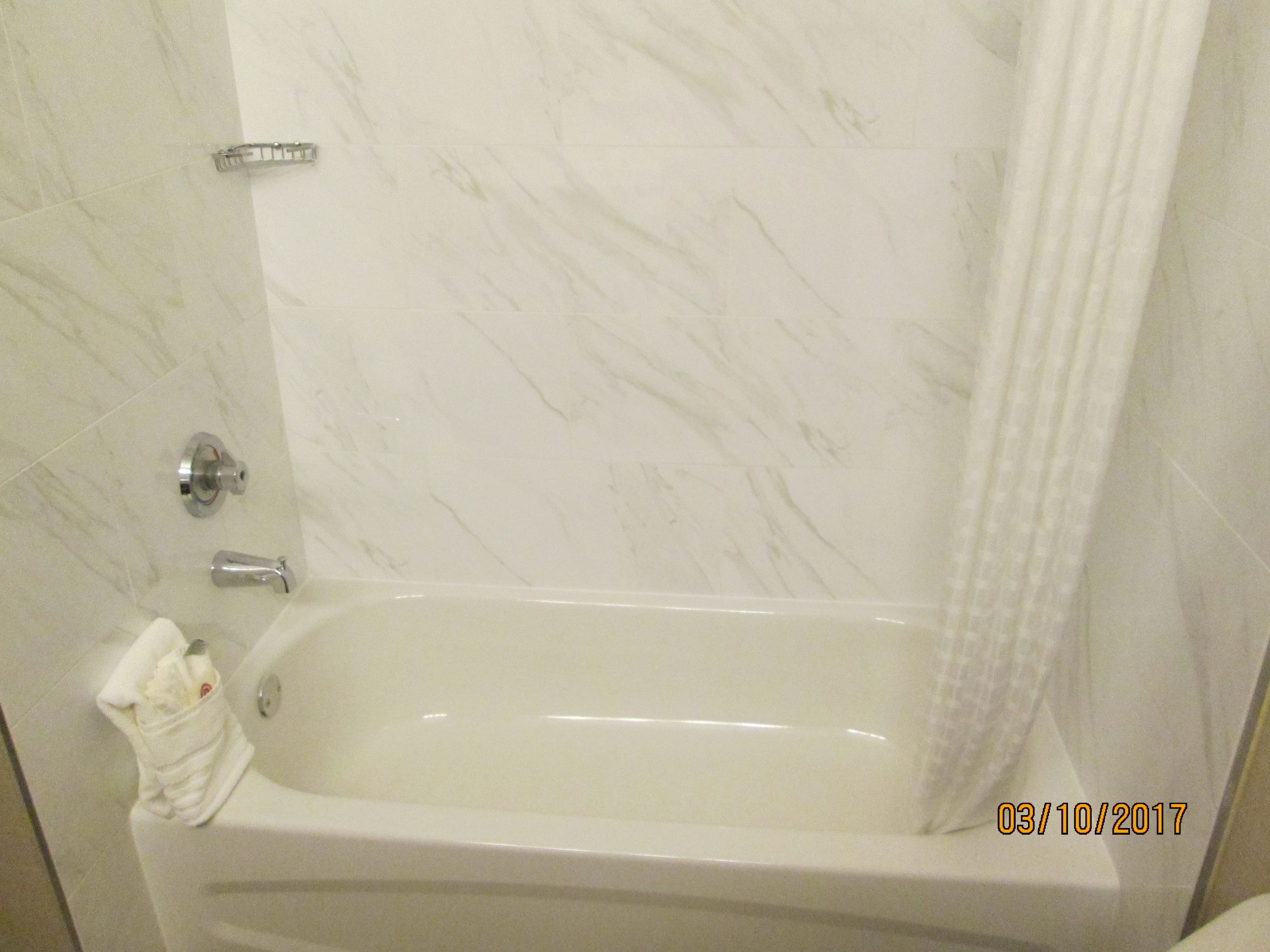 double room, 2 queen beds, non smoking | bathroom | free toiletries, towels, soap, toilet paper