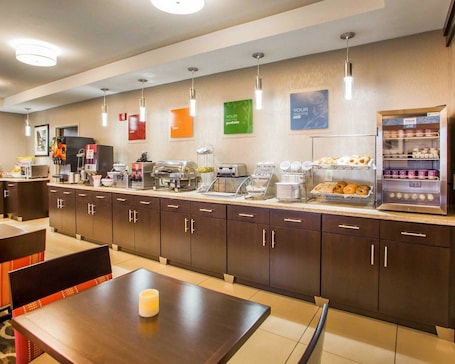 包含每日外带式早餐