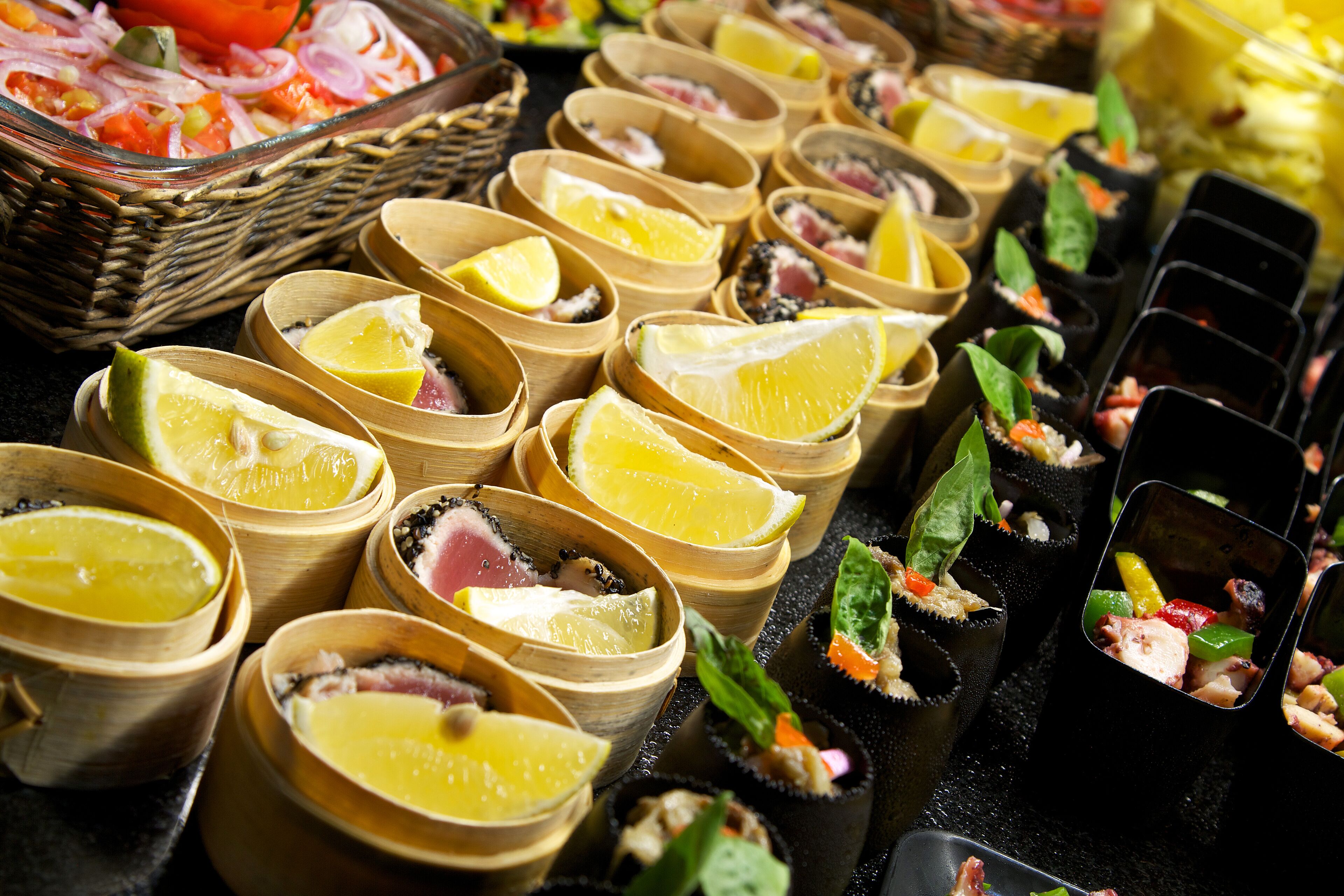 2 restaurants, breakfast, lunch, dinner served; french cuisine