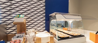 Holiday Inn Express Redding North by IHG