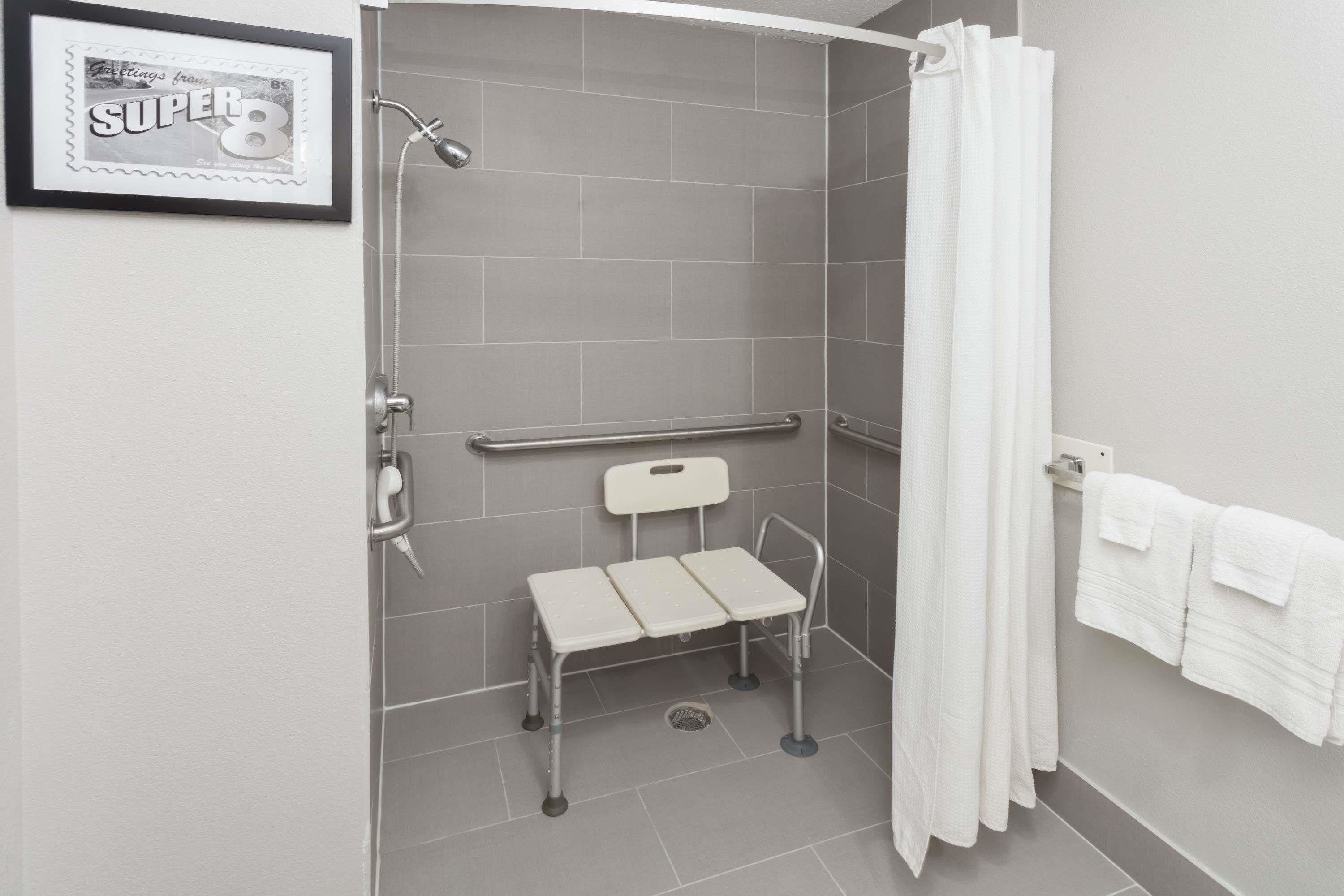 Double Room, Accessible | Bathroom