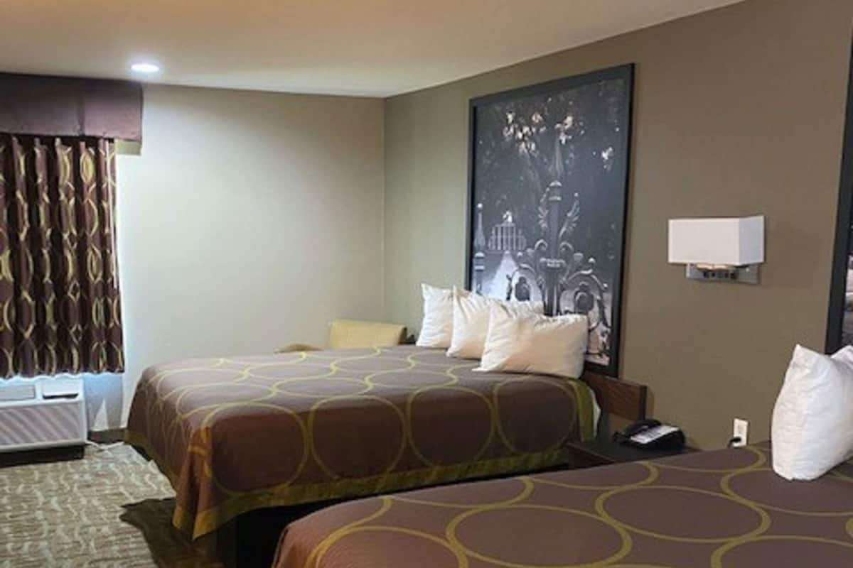 Decoración personalizada, muebles diferentes y escritorio