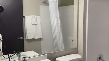 Combined shower/bathtub, deep-soaking bathtub, eco-friendly toiletries
