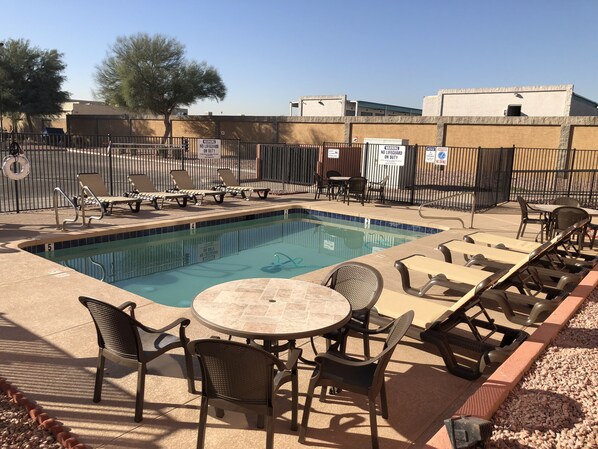 Seasonal outdoor pool, open 8 AM to 10 PM, pool umbrellas, sun loungers