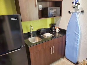 Kühlschrank, Mikrowelle