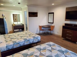 Iron/ironing board, free WiFi, bed sheets - Studio 6 National City, CA - Naval Base San Diego (National City)