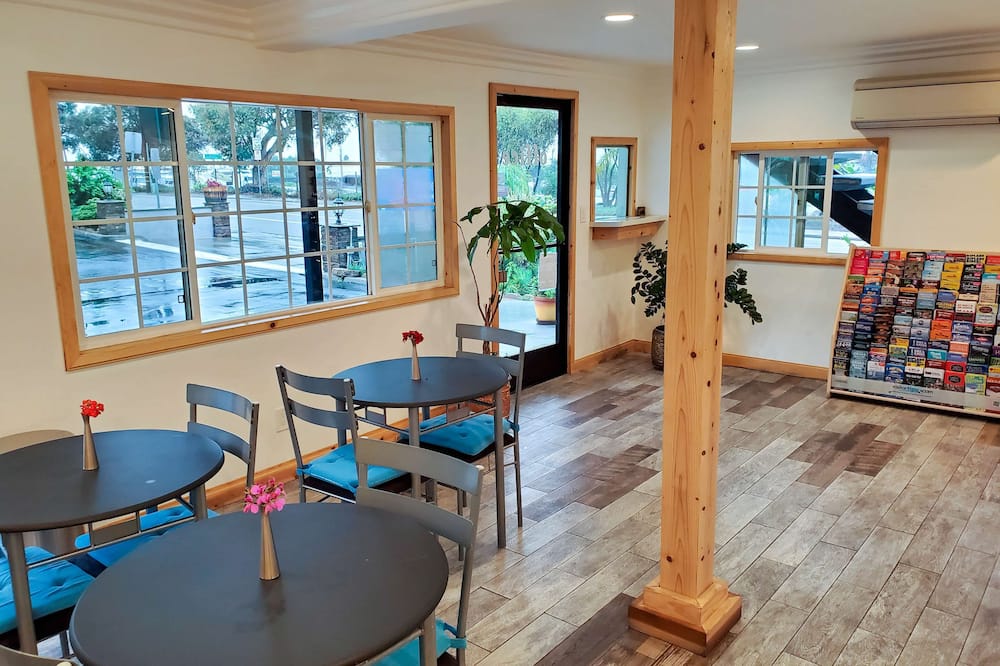 Studio 6 National City, CA - Naval Base San Diego