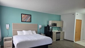 Unclassified image, 4 of 25, button - MainStay Suites LeClaire - Quad Cities (Le Claire)