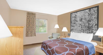 Super 8 by Wyndham Seville