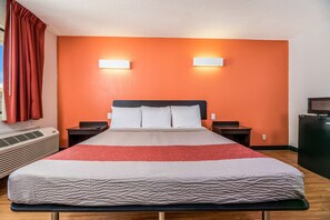 Free WiFi, bed sheets - Motel 6 Westley, CA (Westley)