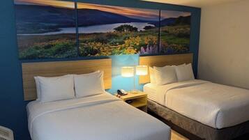 Deluxe Room, 2 Double Beds, Non Smoking