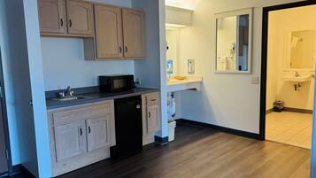 Kamer, 1 kingsize bed, niet-roken | Kamervoorziening