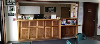 Bilmar Inn & Suites Dell Rapids
