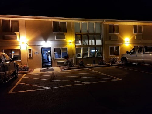 Bilmar Inn & Suites by Hotel O Hwy 77