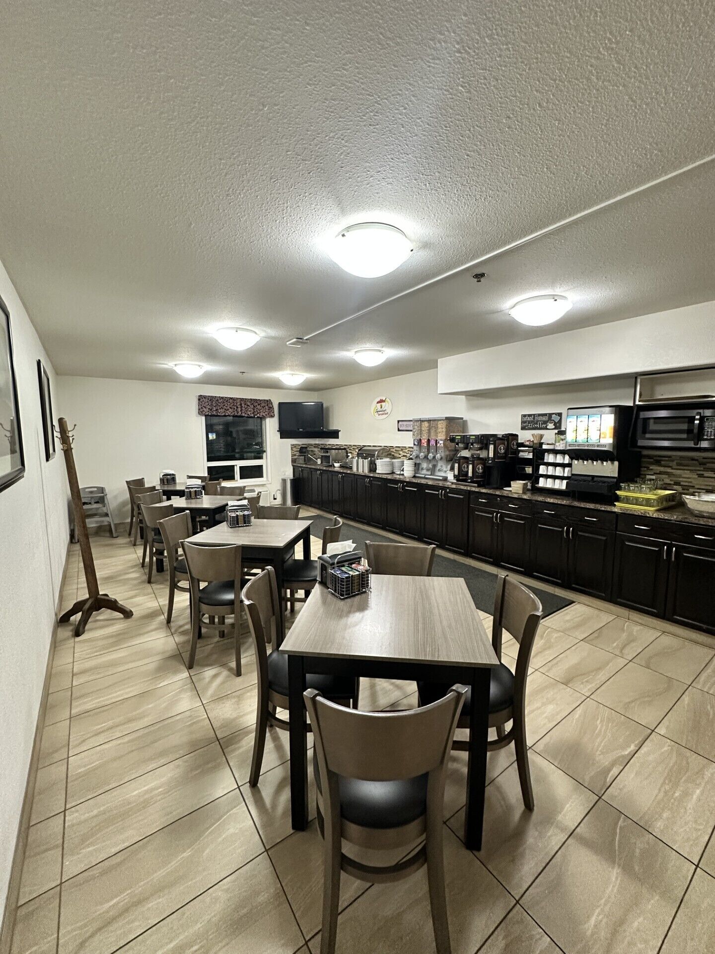 free daily on-the-go breakfast