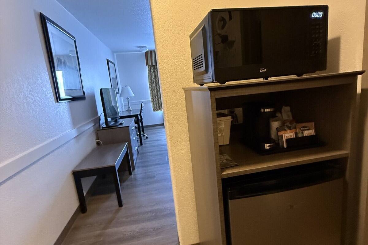 room, 2 queen beds, non smoking | hypo-allergenic bedding, pillow-top beds, desk, blackout curtains