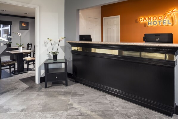 Reception - Canoga Hotel (Canoga Park)