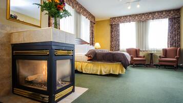 Family Suite, 1 King Bed with Sofa bed