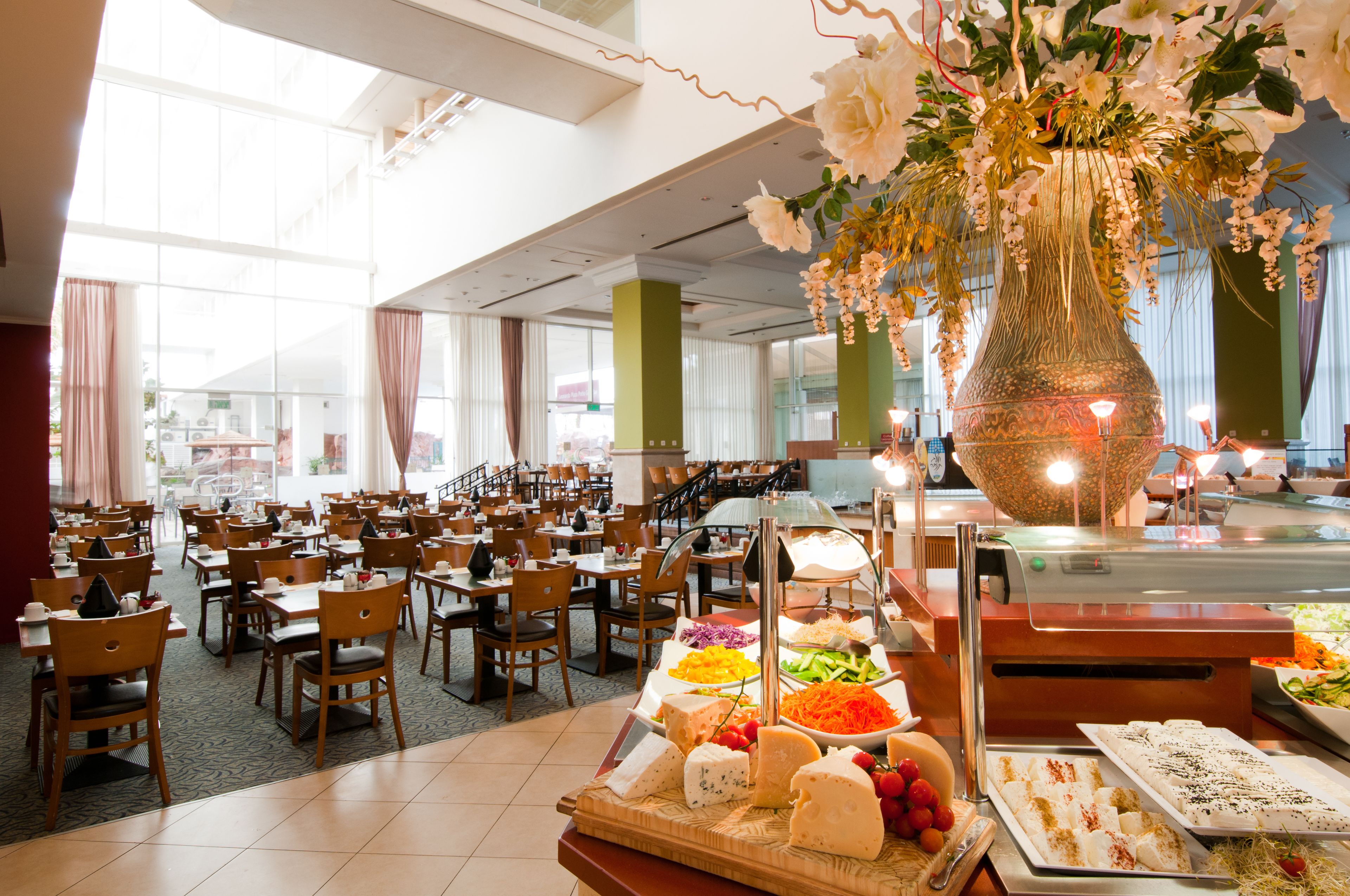 2 restaurants, lunch, dinner served; mediterranean cuisine