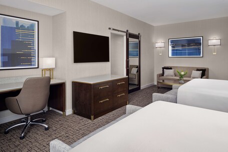 Hilton Indianapolis Hotel Suites - Image 45