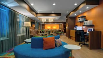 Lobby lounge