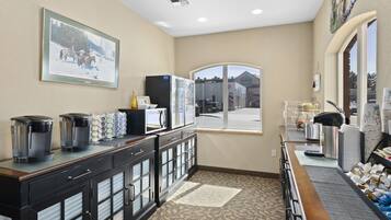 Colazione self-service inclusa, servita tutte le mattine