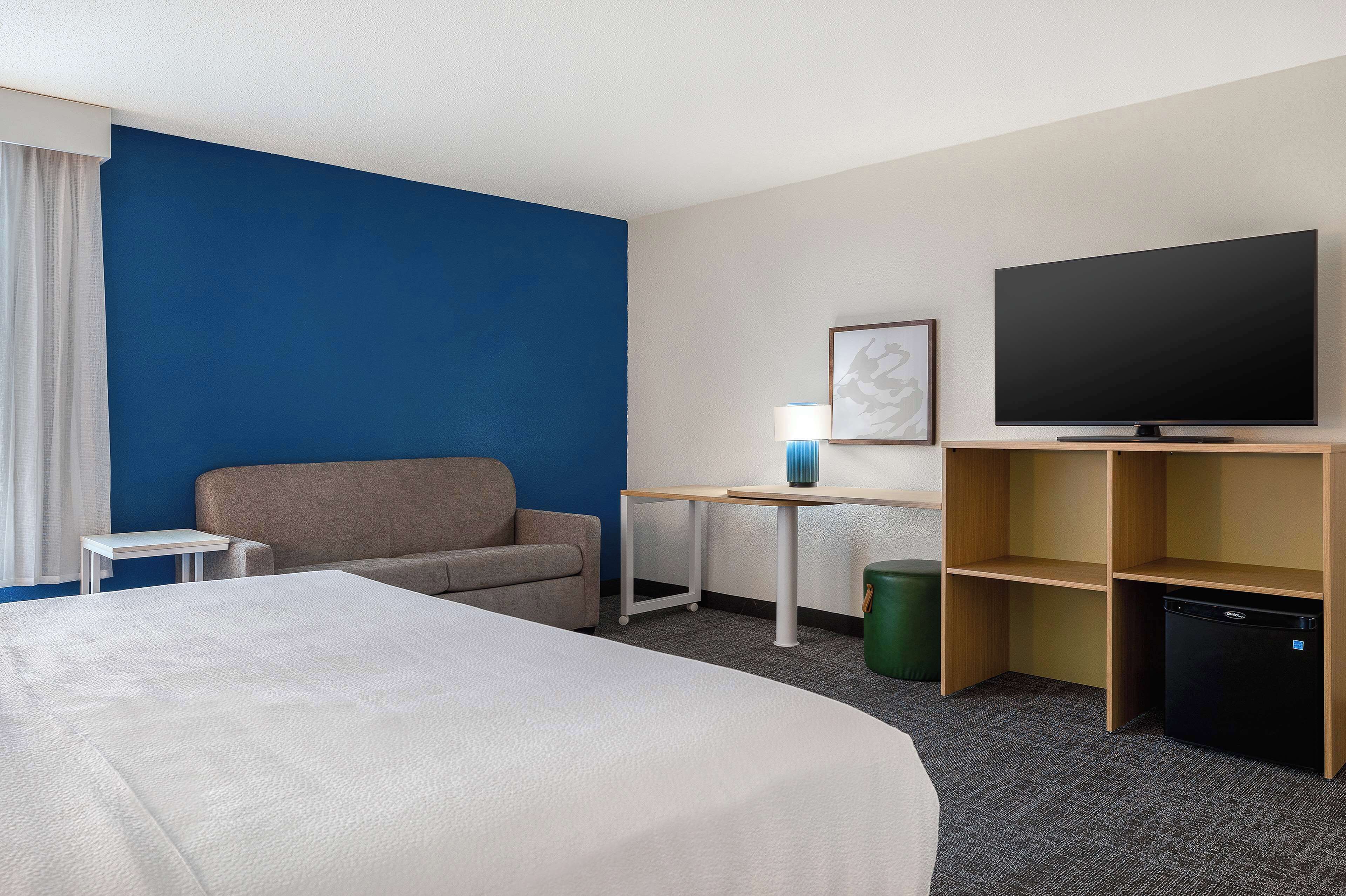 room, 1 king bed with sofa bed | premium bedding, desk, iron/ironing board, free wifi