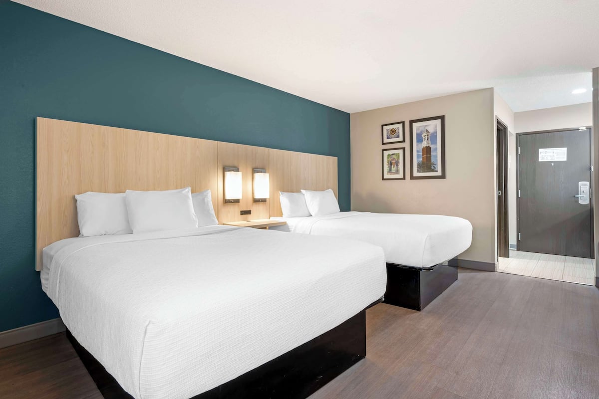 Standard Room, 2 Queen Beds, Non Smoking, Refrigerator & Microwave
