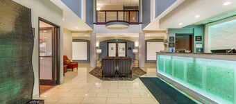 베스트 웨스턴 졸리엣 인 & 스위트