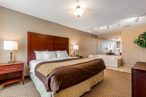 Suite, 1 King Bed with Sofa bed, Non Smoking - Comfort Inn & Suites Mishawaka - South Bend (Mishawaka)