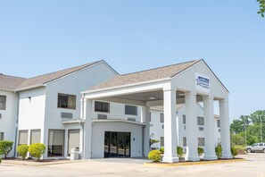 Exterior - Americas Best Value Inn Donaldsonville (Donaldsonville)