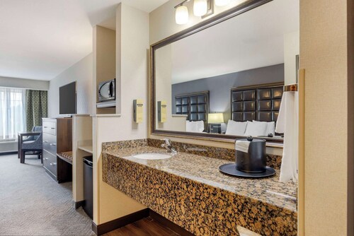 Best Western Plus Northwind Inn & Suites