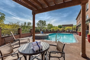 Outdoor pool, sun loungers