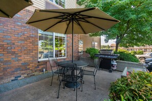 BBQ/picnic area