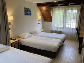 1 slaapkamer, een bureau, gratis wifi