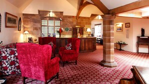 Interior detail - Telford Madeley Court (Telford)