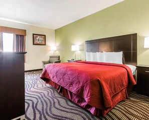 Iron/ironing board, free cribs/infant beds, rollaway beds, bed sheets - Quality Inn & Suites North Montgomery (Montgomery)